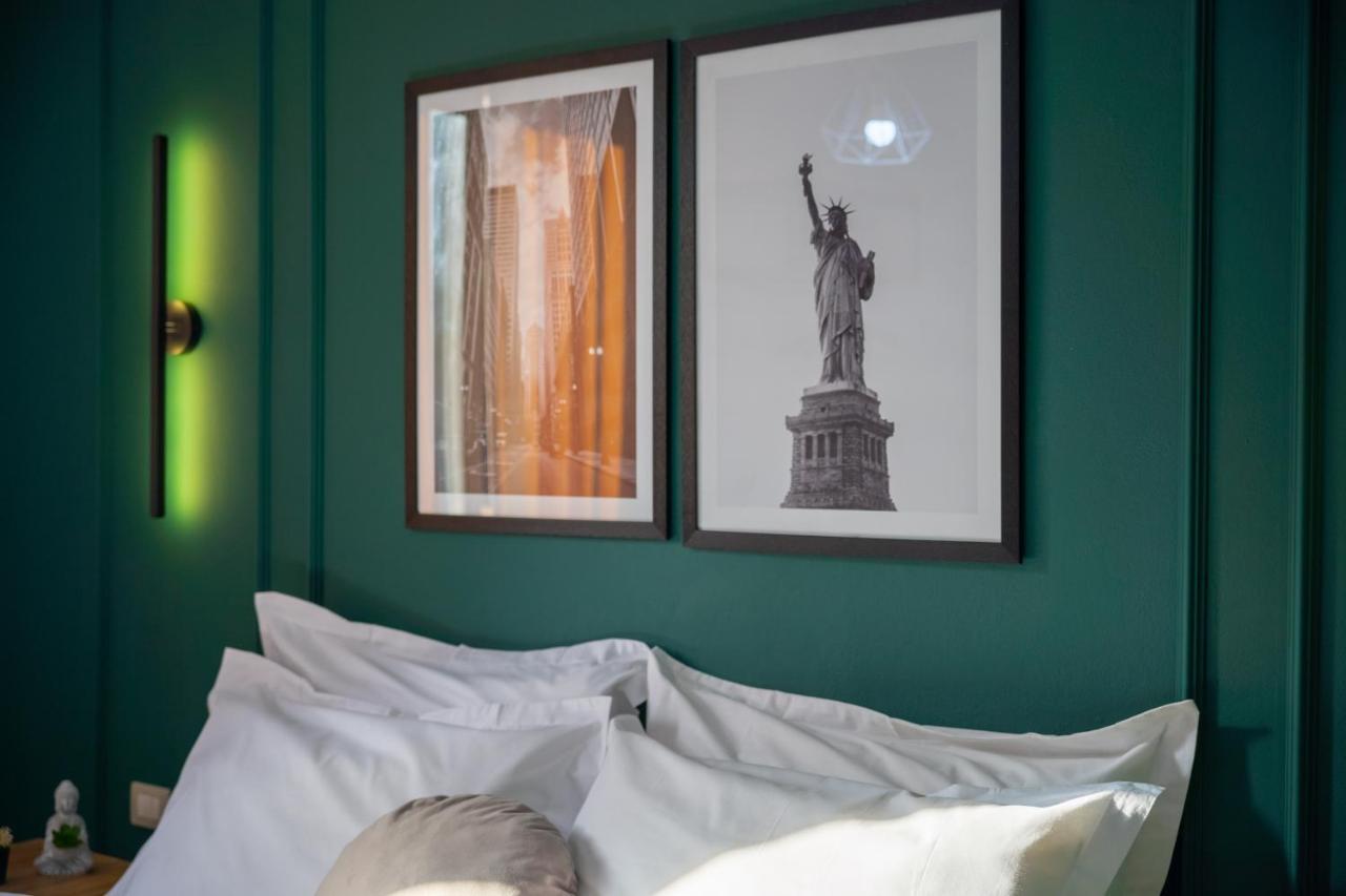 Blloku Area Modern App - The Nest Lägenhet Tirana Exteriör bild