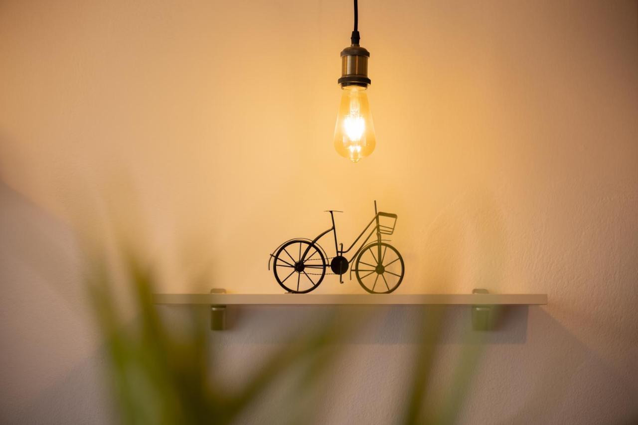 Blloku Area Modern App - The Nest Lägenhet Tirana Exteriör bild